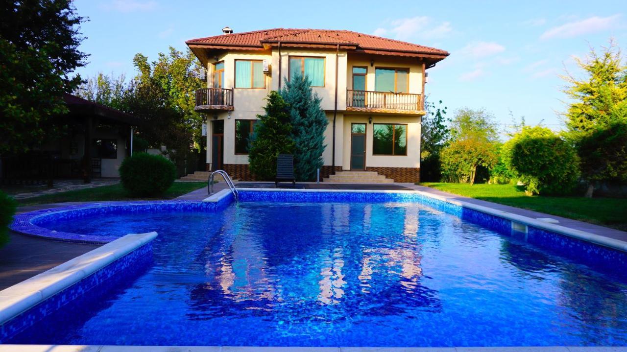 Вила Силва - Villa Silva Bŭlgarevo Exteriér fotografie