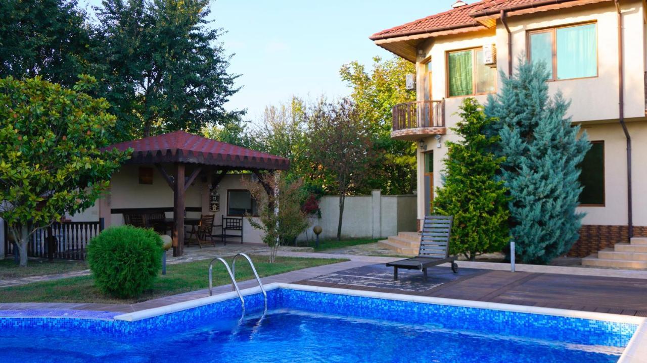 Вила Силва - Villa Silva Bŭlgarevo Exteriér fotografie
